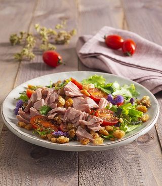 Insalata con tonno
