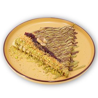 Dubai up malina palačinka