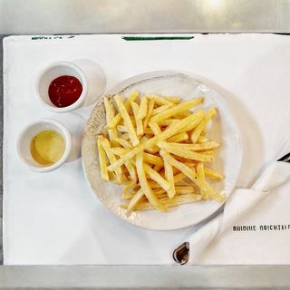 Plat frites fraîches