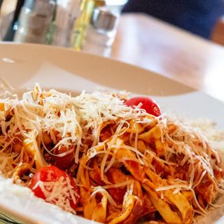 Pasta Ragu Bolognese