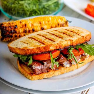 Steak sandwich