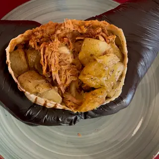 Porky kebab piadina