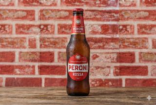 Cerveza Peroni Regular
