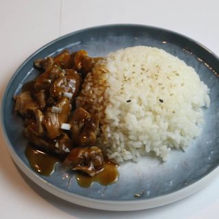 Arroz Con Pollo Teriyaki