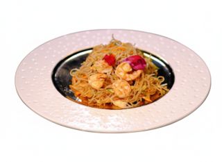 Spaghetti di riso con gamberi