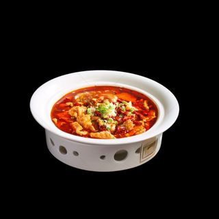 Manzo piccante con tofu morbido(豆花牛肉）