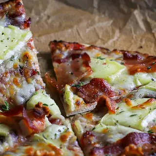 Pizza Hollywood