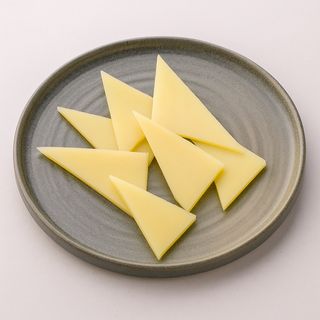 Сыр пармезан (30г)