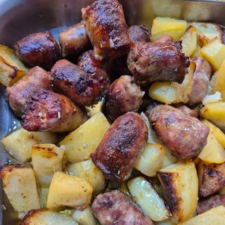 Patate e Salsiccette 