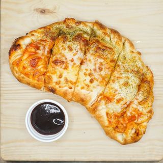 Pizza Calzone
