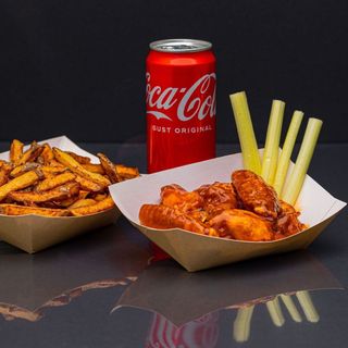 Combo Buffalo wings, fries & drink