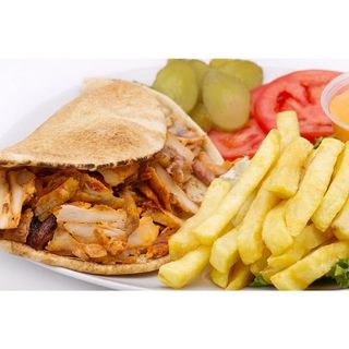 Shawarma With Chips