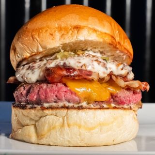 Hamburguesa La Bestia