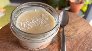 Serniczek kokosowy z białą czekoladą