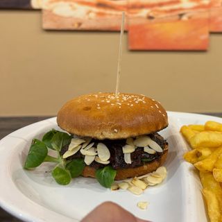 Bee Burger