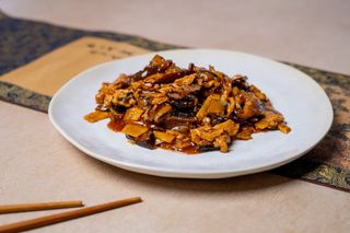 Piept de pui cu bambus, ciuperci aromate