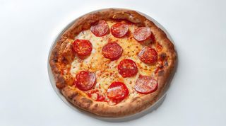 PIZZA SALAME PICCANTE