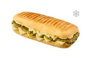 Чіабата з сиром та соусом песто