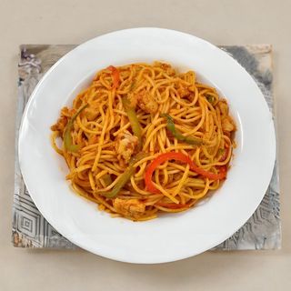 Spaghetti with 2 eggs and sausage