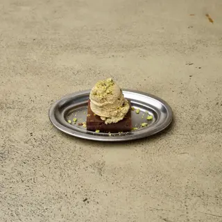  Brownie de sésamo y chocolate
