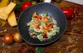 Caesar salad with shrimps