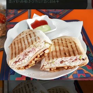 Potchis dinde fumé, servi avec frite