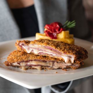 Cachopo Asturiano De Solomillo