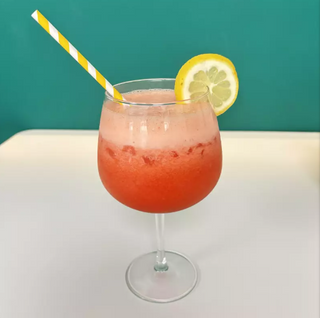 Zumo De Limonada De Fresa