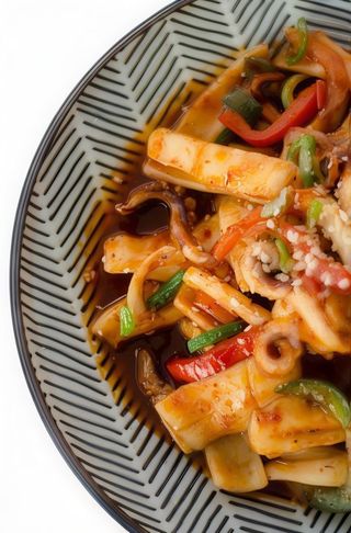 Ojingeo Bokkeum (Picante)