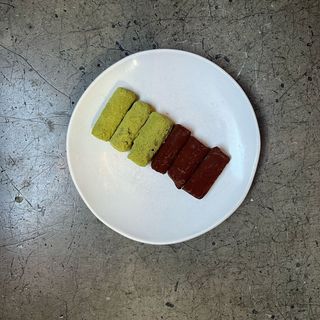 Trufas de té verde con chocolate blanco y de chocolate 