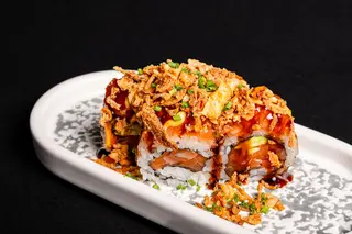 125. Uramaki onion salmon roll
