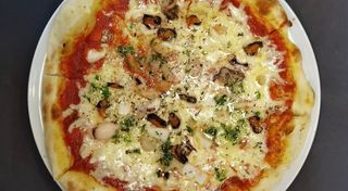 Pizza sa plodovima mora