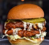 Burger de pui de lux simplu
