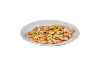 Pollo con bambù e funghi