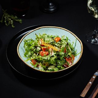 Salata rucola cherry