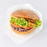 Сандвич с конска плескавица (320г)