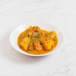 Aloo chicken curry