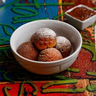 Gogosele papanasi cu Nutella