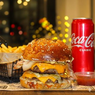 ორმაგი ბლუჩიზ ბურგერის კომბო