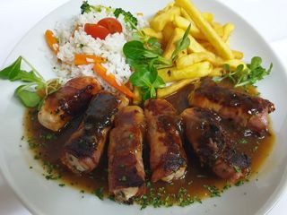 Pileći ražnjić u slanini