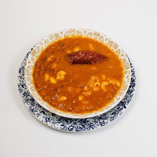 Pašta fažol s kobasicom