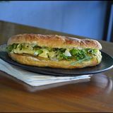 Corner vegan sendvic