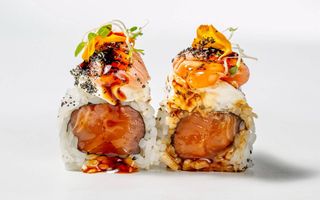 Salmon flambe roll