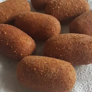 Croquetas Gourmet de  cecina