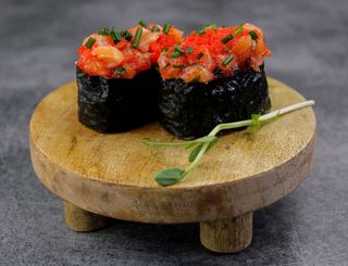 Gunkan Tatar Łosoś