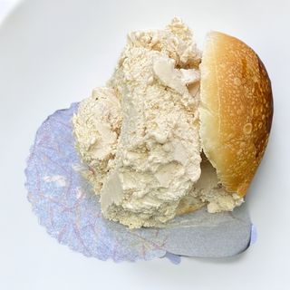 Brioche senza glutine con gelato