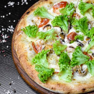 Піца з морепродуктами (455)