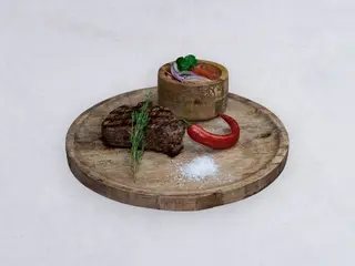 Stek wołowy (300g)
