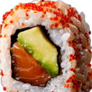 25. California Maki Huevas De Salmón (4 Pzs.)