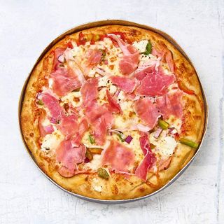 Mediteranea chicago pan pizza